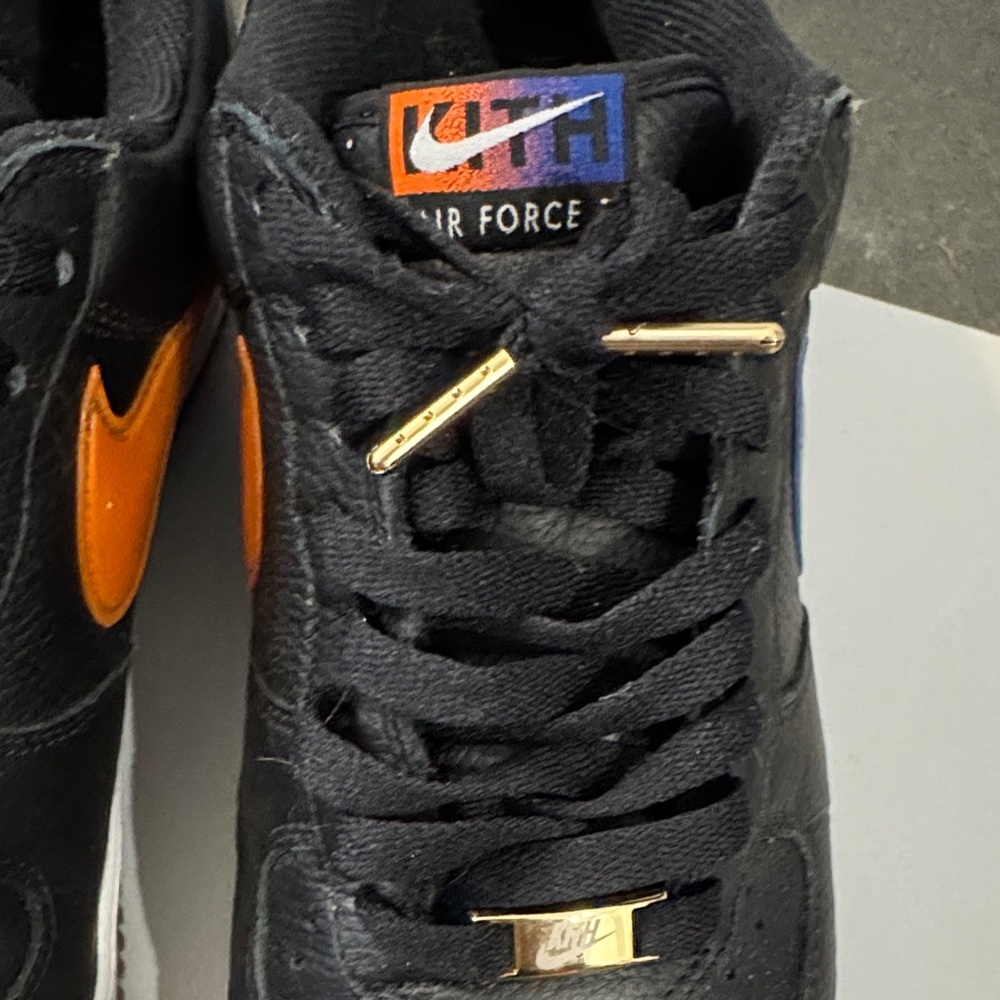 Nike Air Force 1 Low Top / KITH / Knicks - Picture 6 of 7